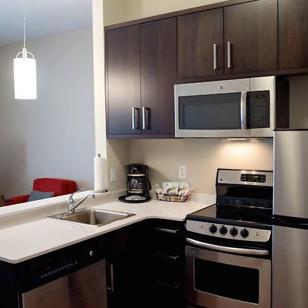 Towneplace Suites By Marriott Ames Exteriör bild