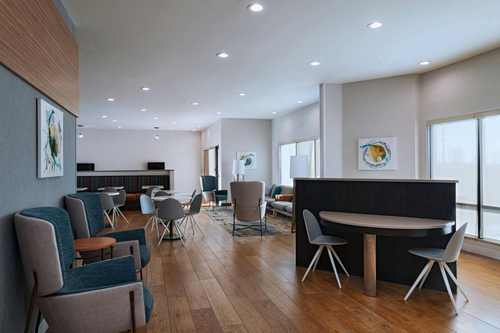 Towneplace Suites By Marriott Ames Exteriör bild